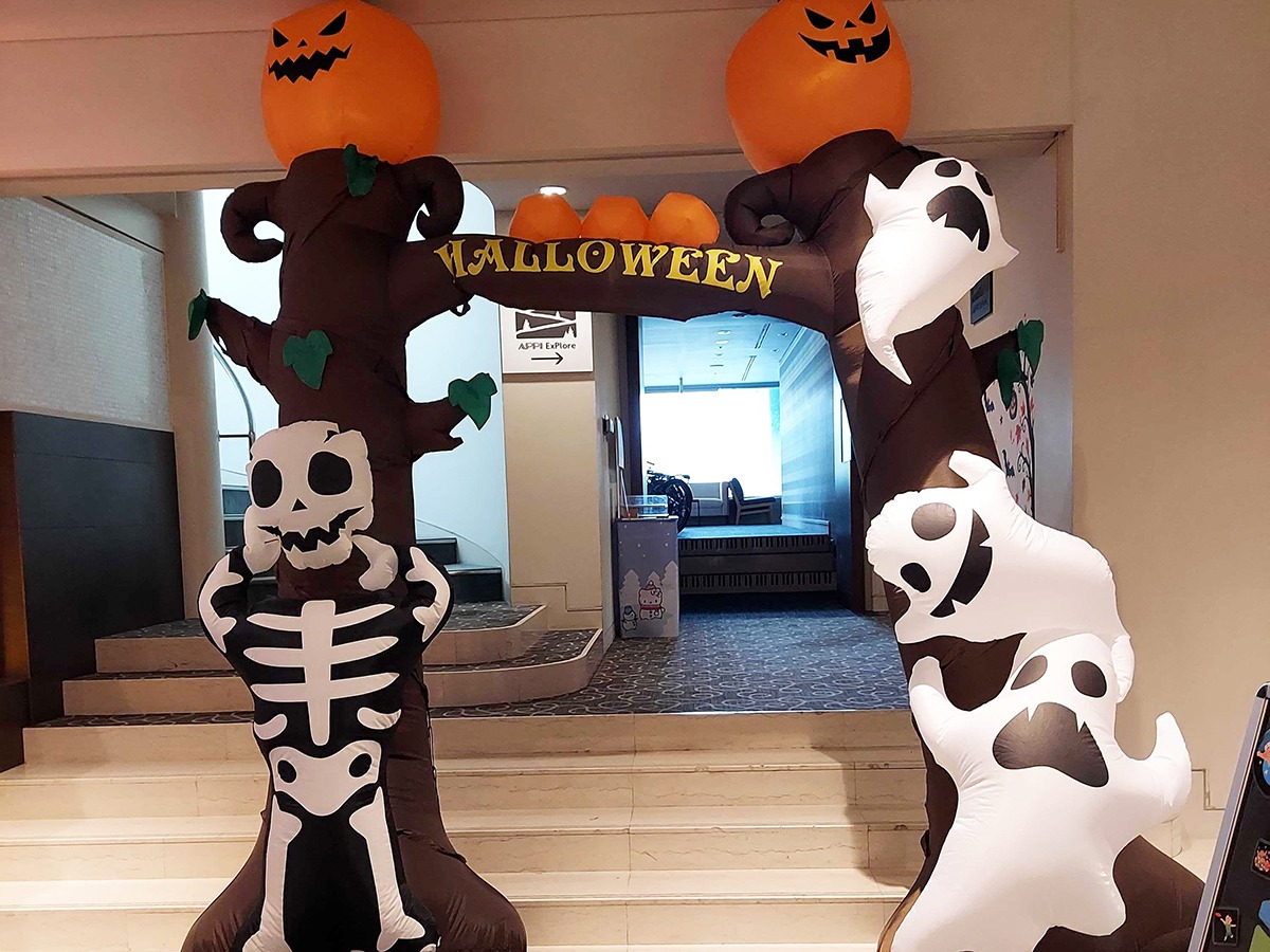 施設内もハロウインスポット多数！
